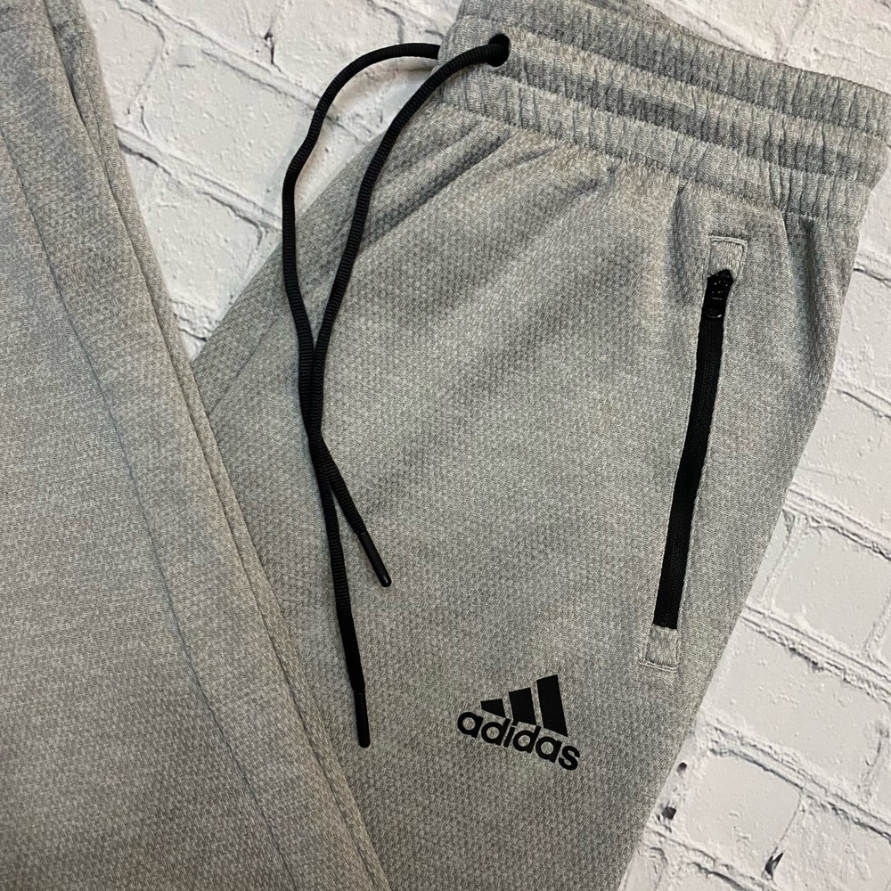 Adidas Pants Mens Medium Gray Athletic Sweat Pants streetwear climawarm Gym